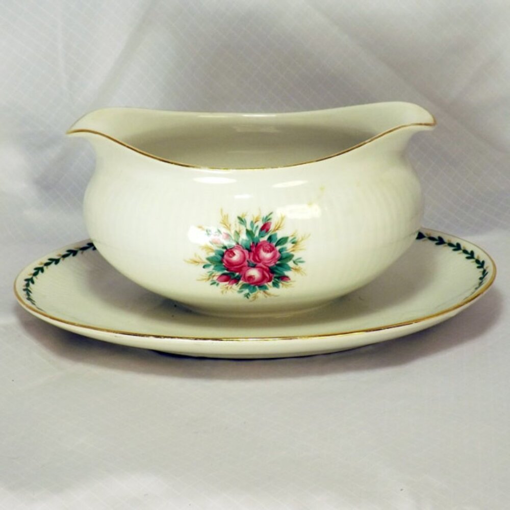 VTG Seltmann Weiden Bavaria Porcelain Gravy Boat